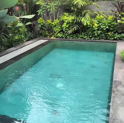 ゲストハウス Sawitri Anandhita Luxury