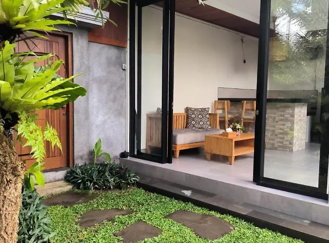 Sawitri Anandhita Luxury ゲストハウス 4*