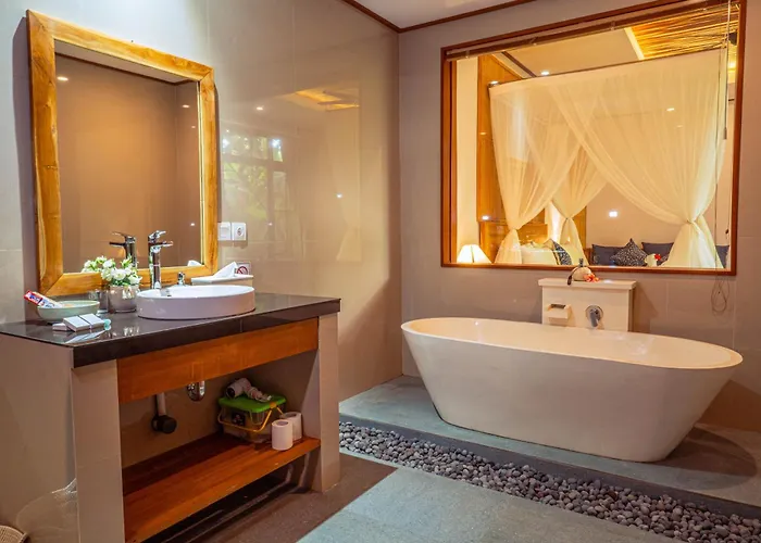 Sawitri Anandhita Luxury ゲストハウス 4*