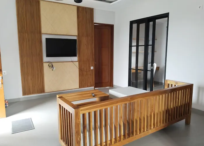 Sawitri Anandhita Luxury
