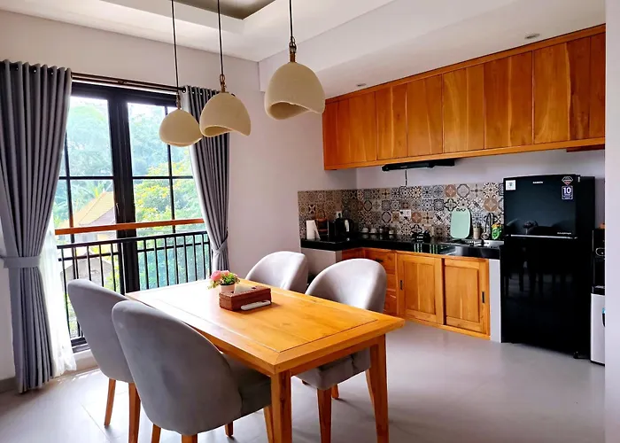 ゲストハウス Sawitri Anandhita Luxury